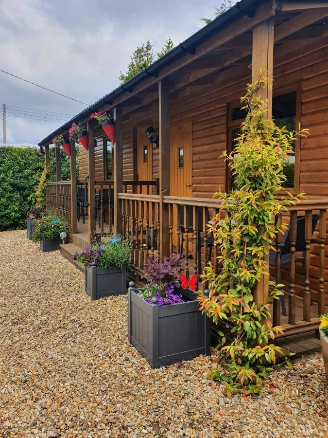 Bed and breakfast Lyonshall Lodge *